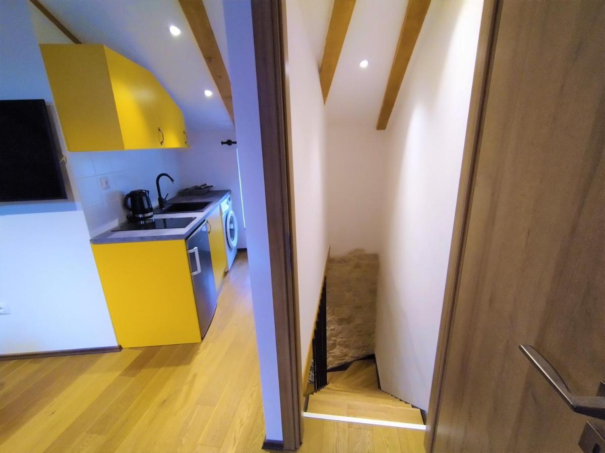 Luxury Apartment - Old Soul With A New Heart Црес Экстерьер фото